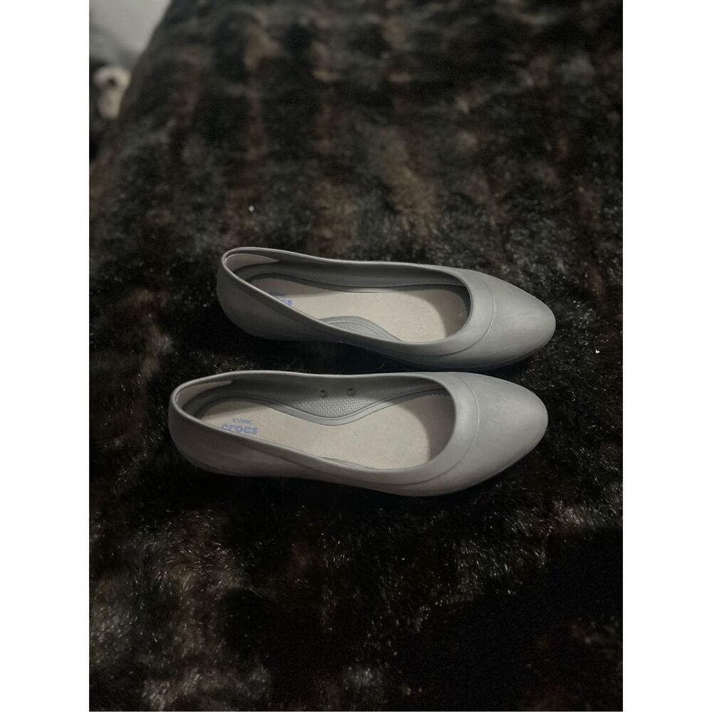 Crocs Iconic Comfort Women's Grey Flats Shoes Size 8